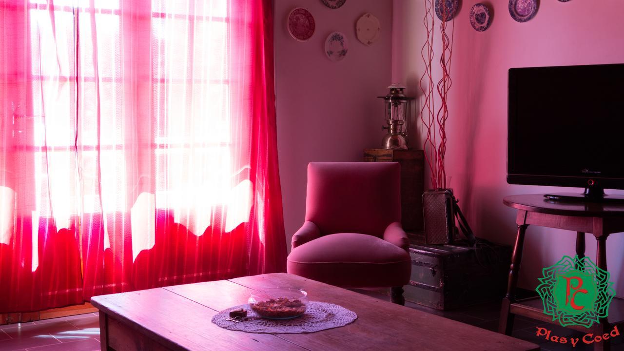 Hosteria Plas Y Coed Gwesty Gaiman ภายนอก รูปภาพ